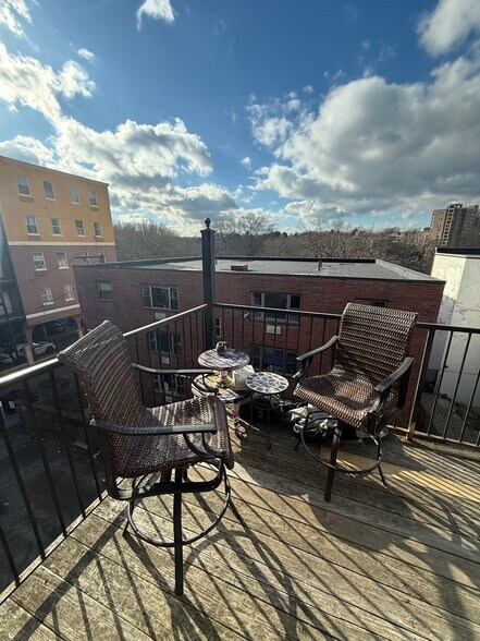 Building Photo - 71 S Huntington Ave