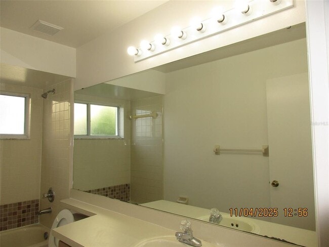 Building Photo - 13210 Meadowfield Dr