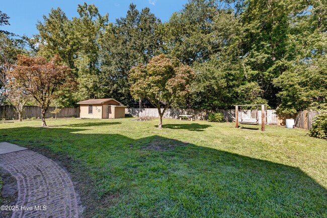 Building Photo - 14 Creekstone Ln