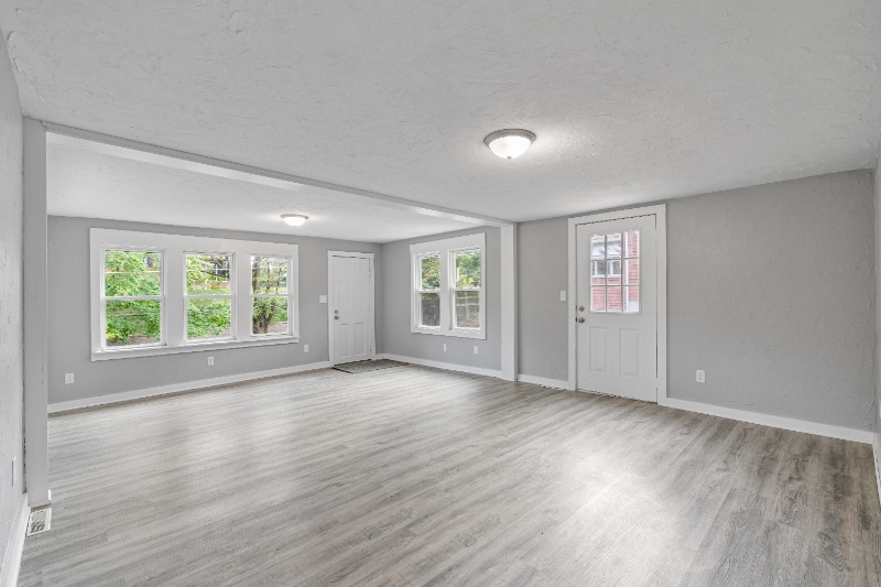 Building Photo - 3209 11th Ave
