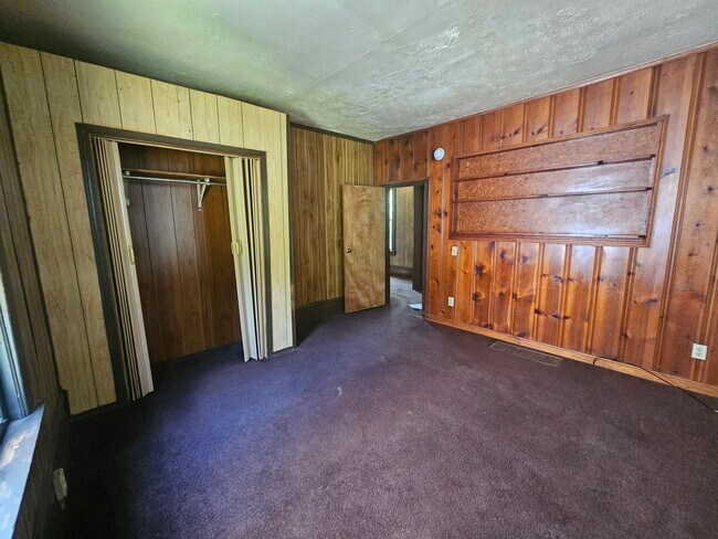 Building Photo - 449 S Prospect St