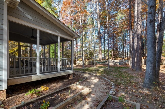 Building Photo - 105 Silverado Trail