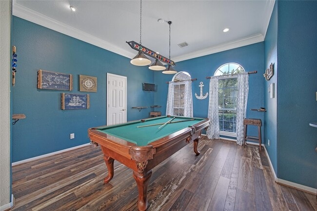 Building Photo - 9698 E Shore Dr