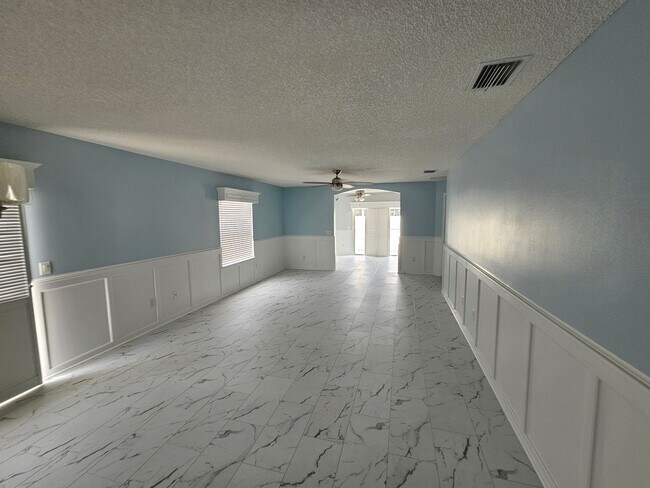 Building Photo - 8459 SE 177th Roleson Ln