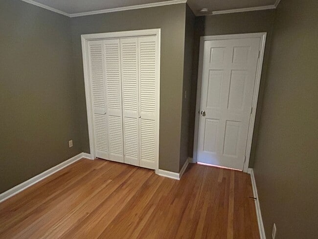Building Photo - 5 Bed | 3.5 Bath House in Raleigh