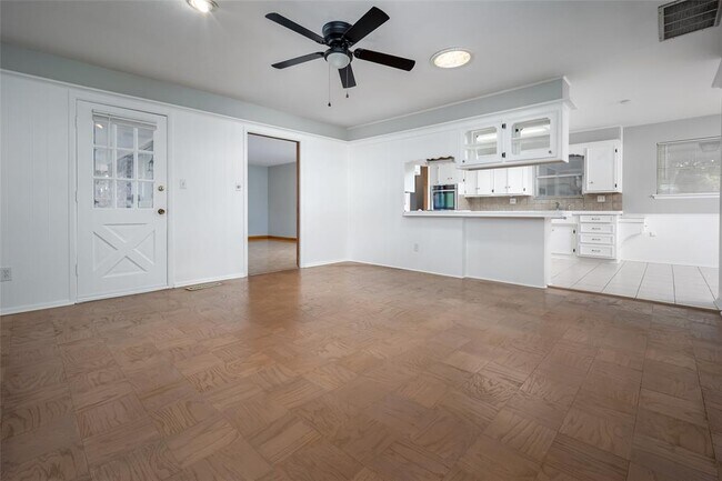 Building Photo - 2321 NW 48th St