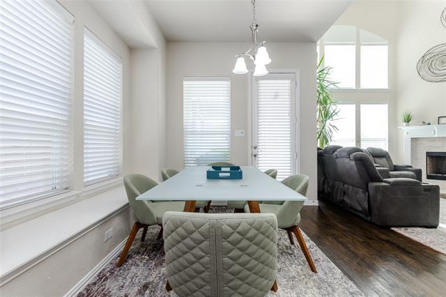 Building Photo - 8801 Stenson St