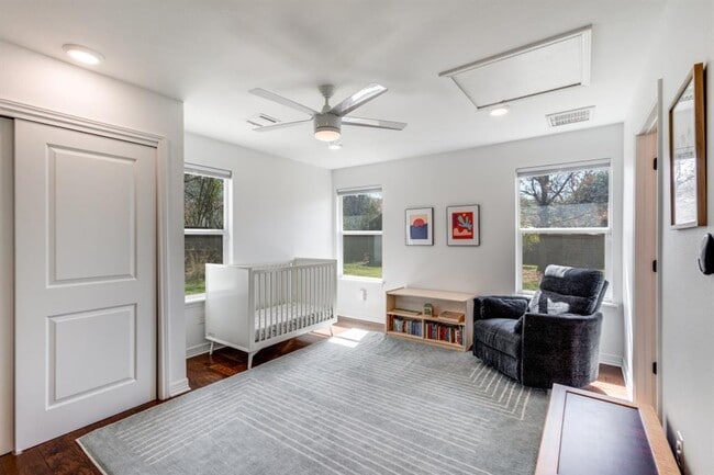 Building Photo - 1113 Taulbee Ln