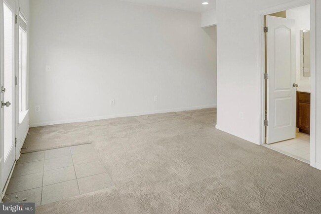 Building Photo - 43316 Novi Terrace