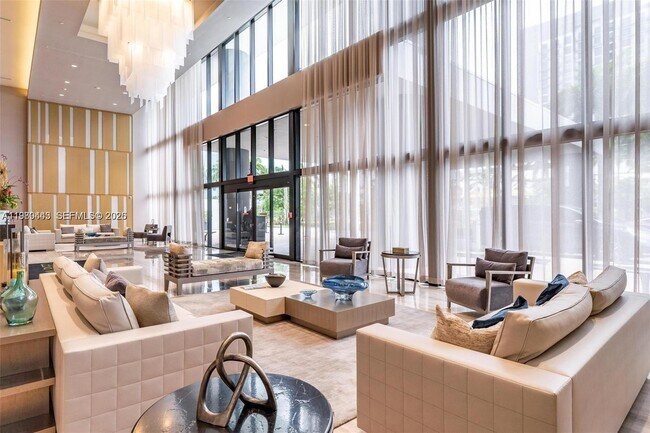 Building Photo - 5300 Paseo Blvd