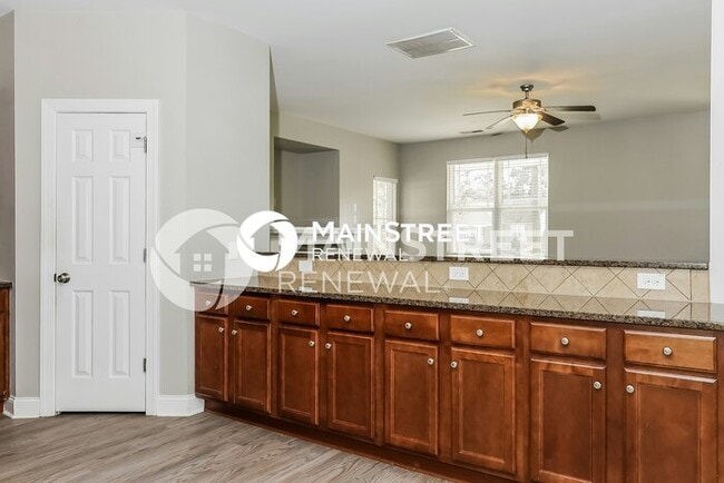 Building Photo - 3 Bedroom Pet-Friendly Home in Angier, NC with Main Street Renewal