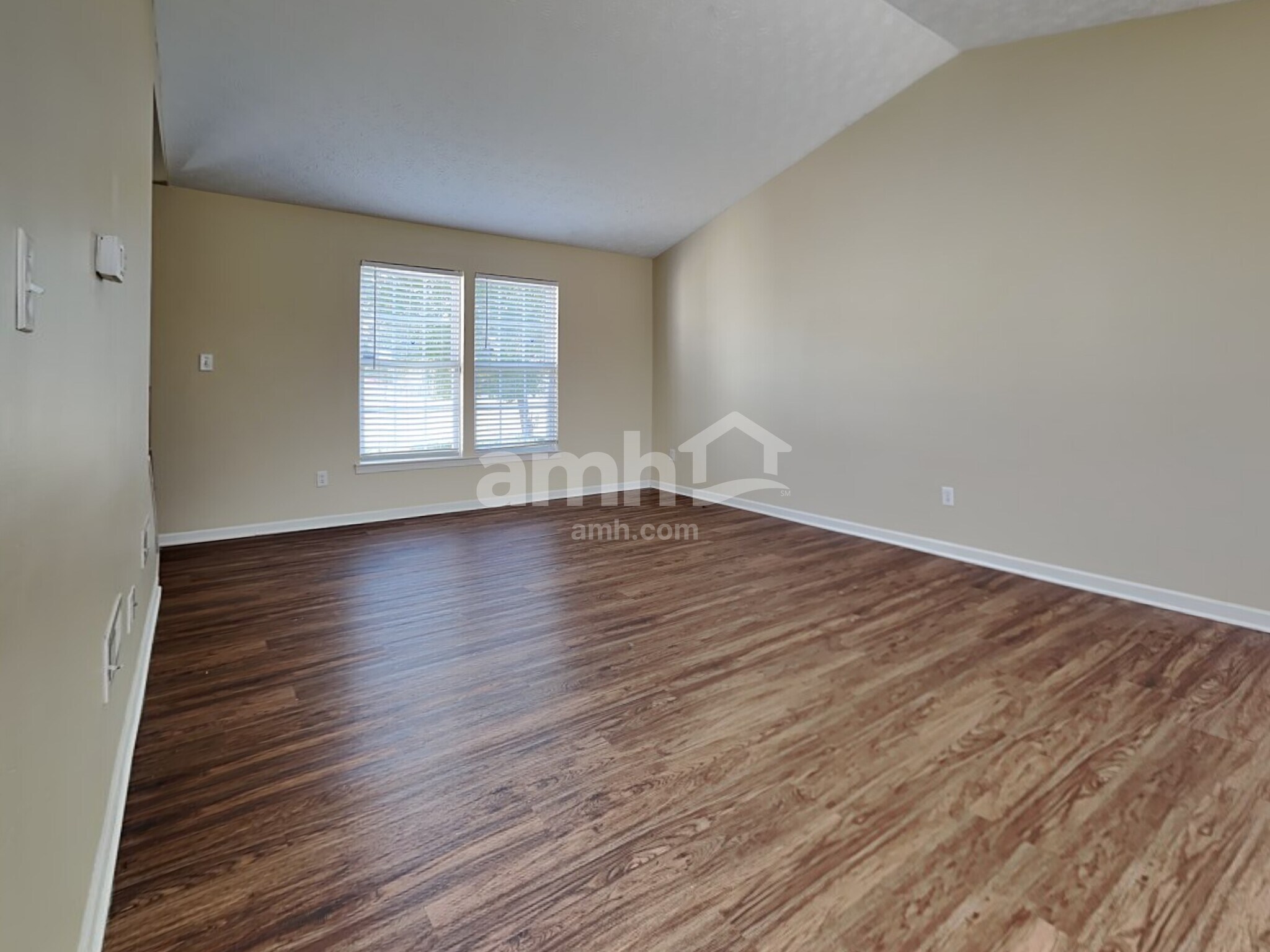Building Photo - 5433 Fairford Ct