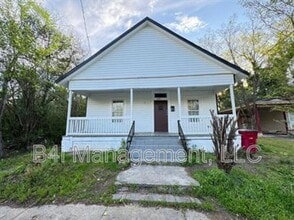 Building Photo - 357 Fairview Ave