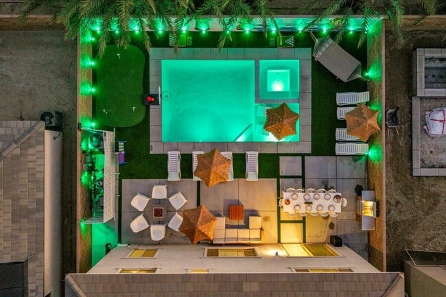 Building Photo - 83796 Moreno St