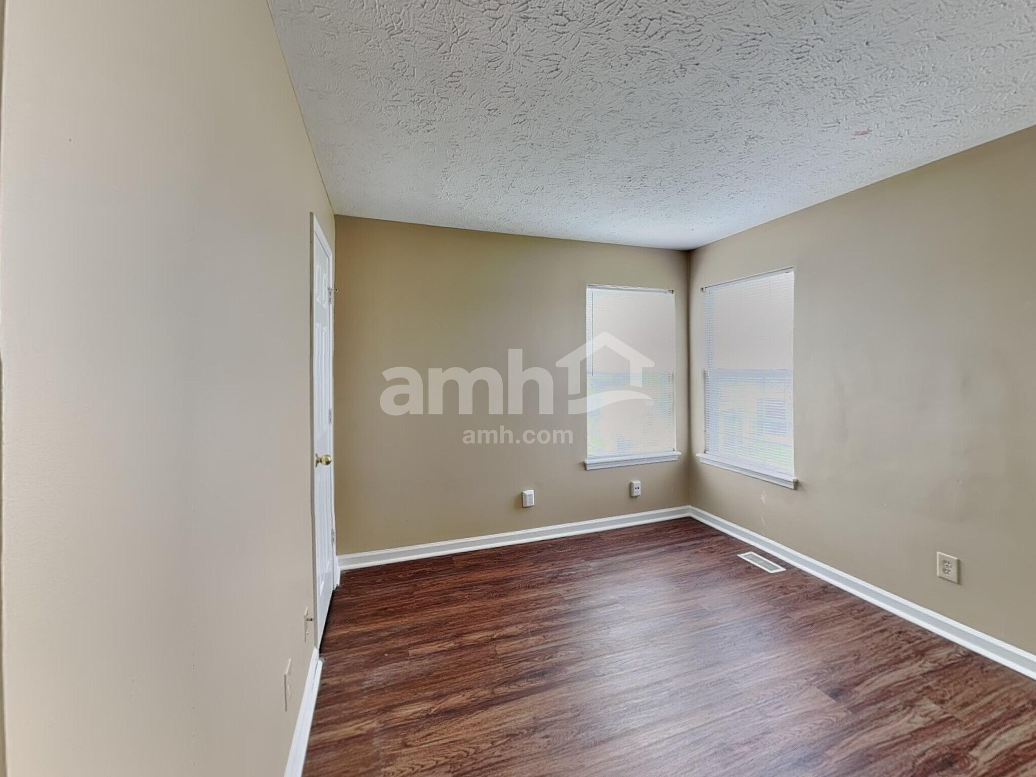 Building Photo - 6055 Polonius Ct