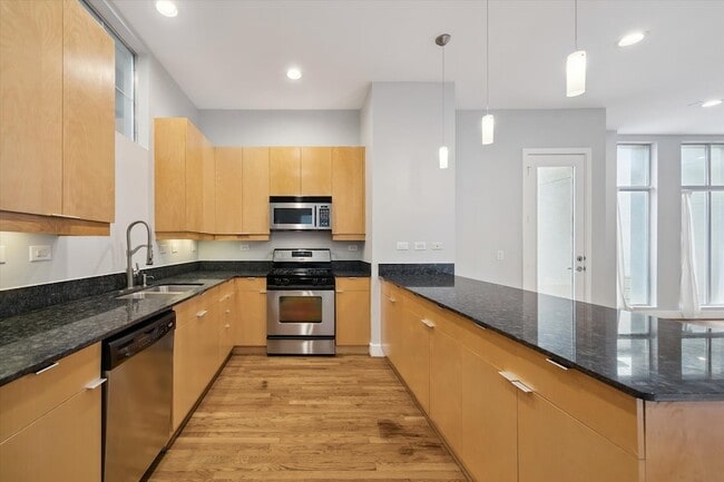Building Photo - 4333 O'Reilly