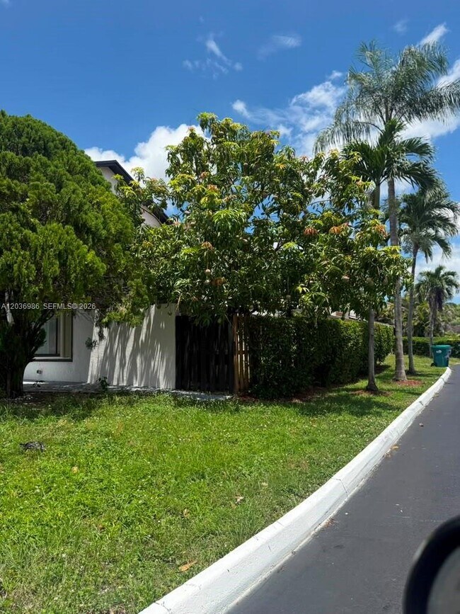 Building Photo - 14795 SW 97th Terrace