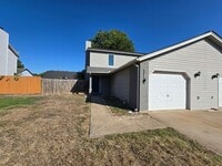 Building Photo - 8810 Springmail Cir