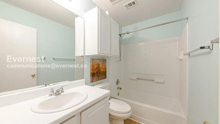 Building Photo - 109 Covey Ln
