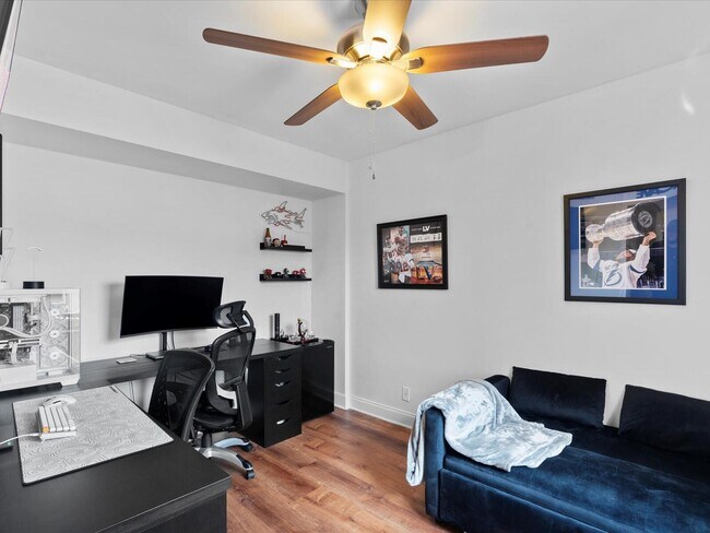 Building Photo - 4025 Village Dr