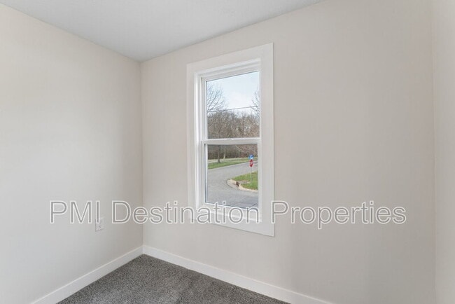 Building Photo - 247 Shadyside Ave