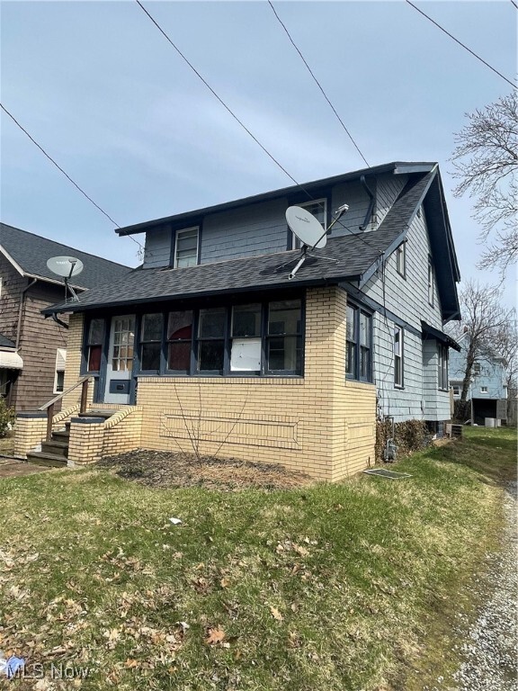 Primary Photo - 431 Bettie St