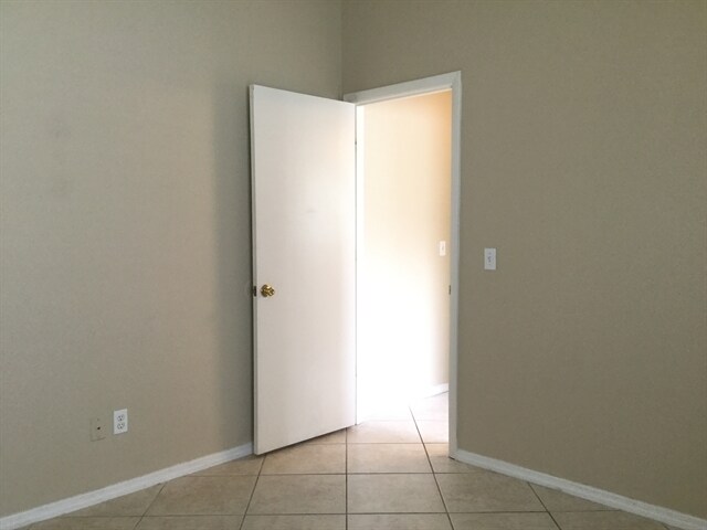 Building Photo - 11040 Fairhaven Way