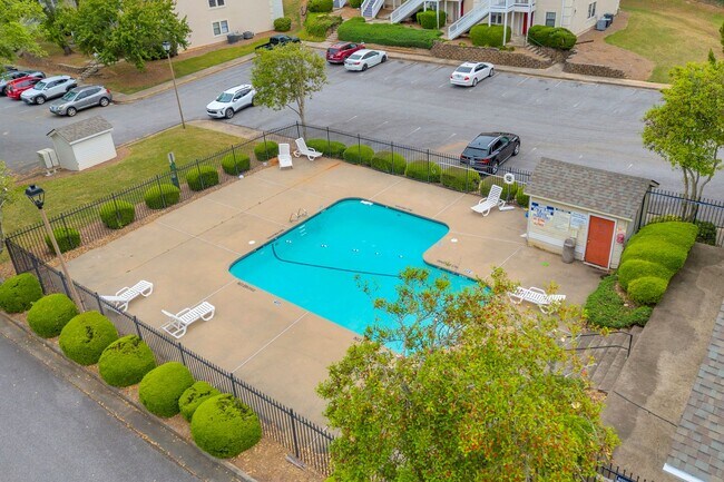 Building Photo - 290 Appleby Dr