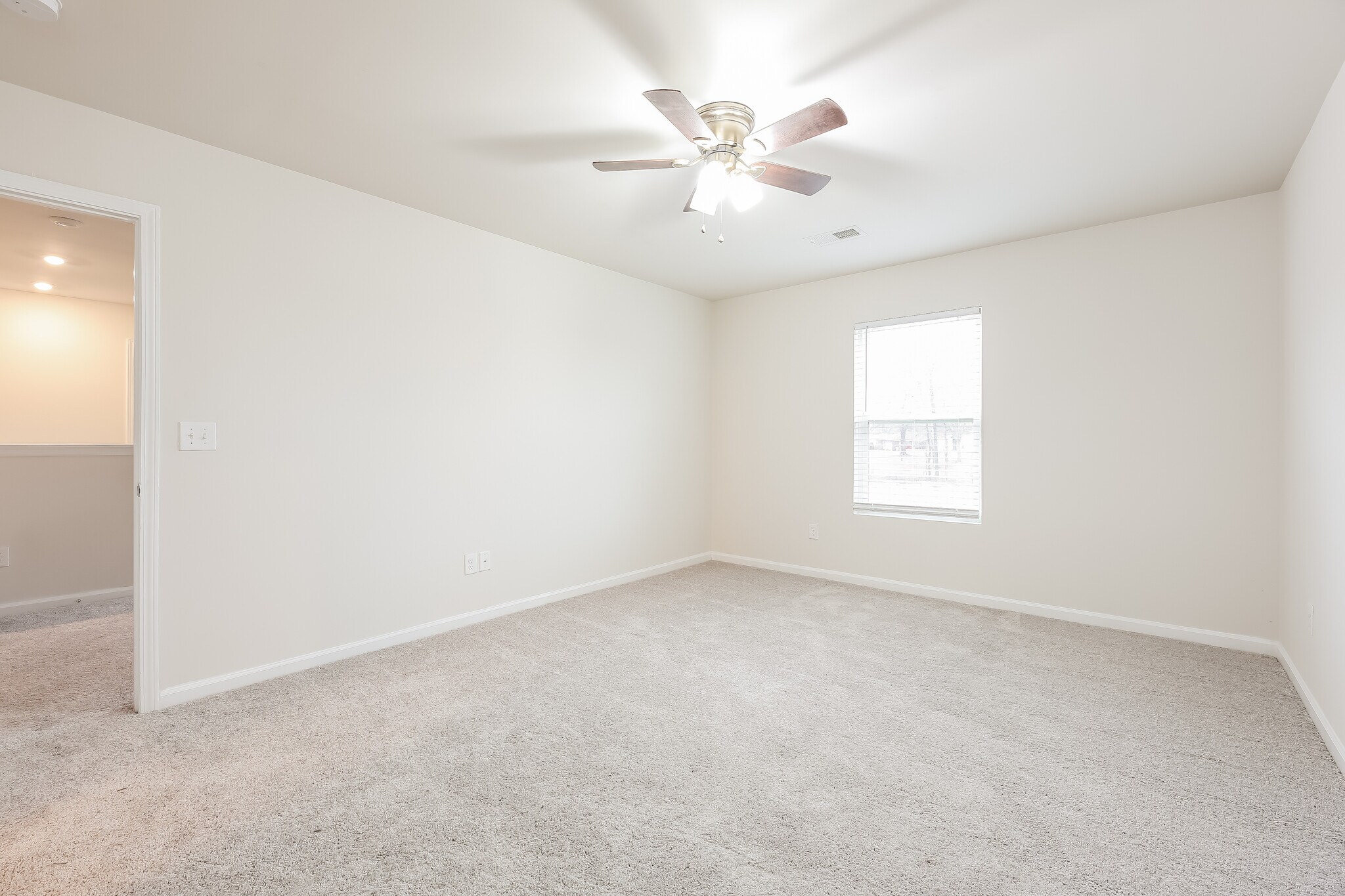 Building Photo - 222 Wadsworth Rd