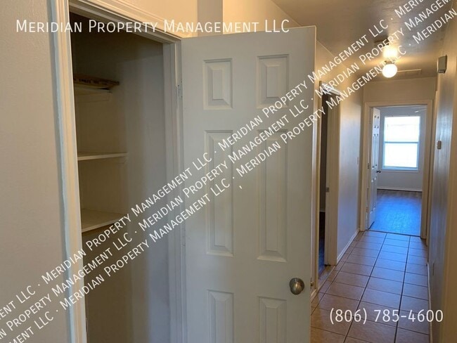 Building Photo - 305 North Chicago-