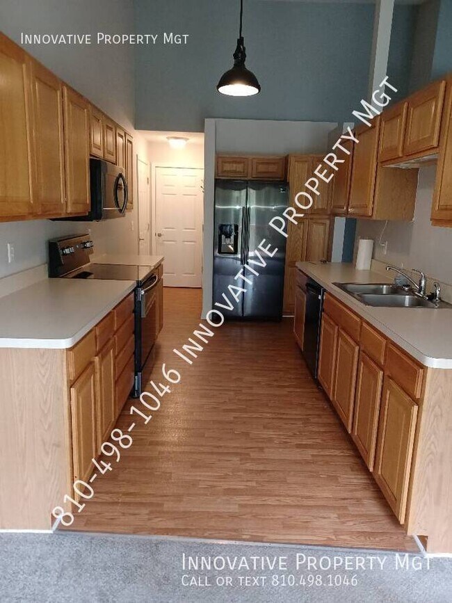 Building Photo - 1099 Old Leake Ct