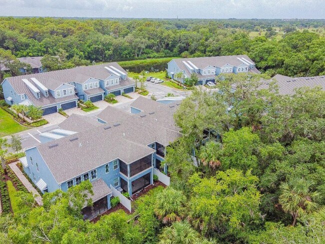 Building Photo - 4528 Chinkapin Dr