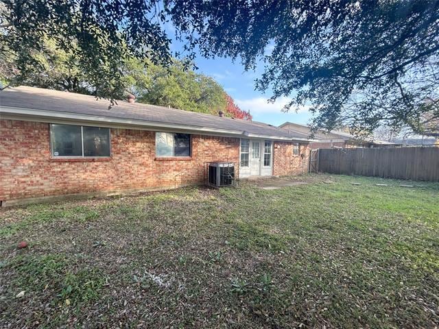 Building Photo - 2641 Arlington Ln