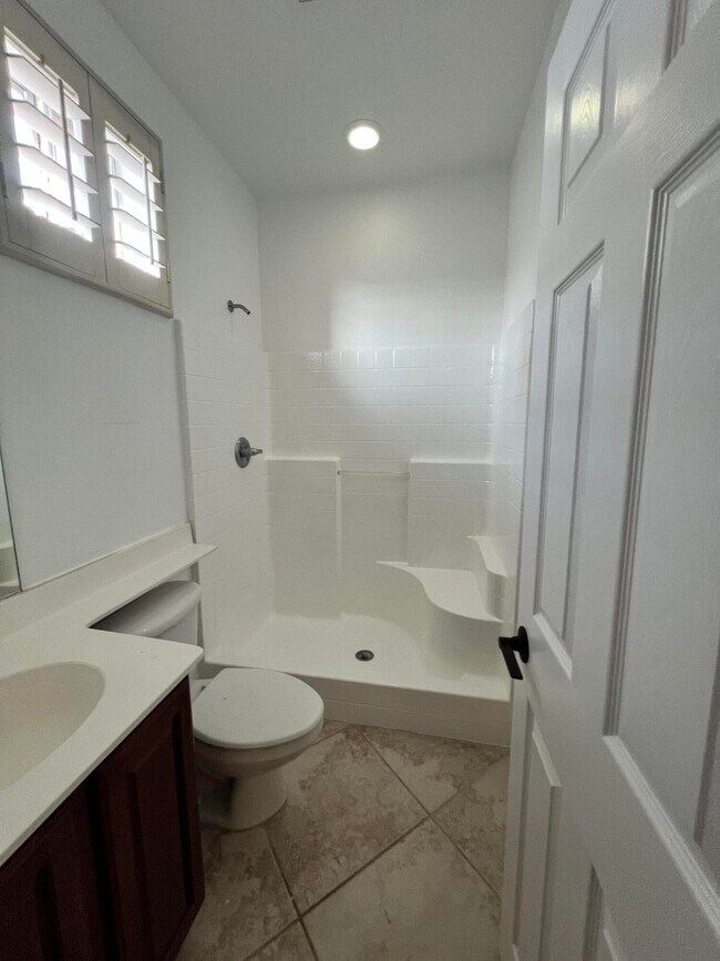 Building Photo - 50342 San Capistrano Dr