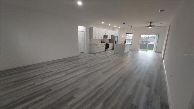 Building Photo - 5984 SW 128th St Rd