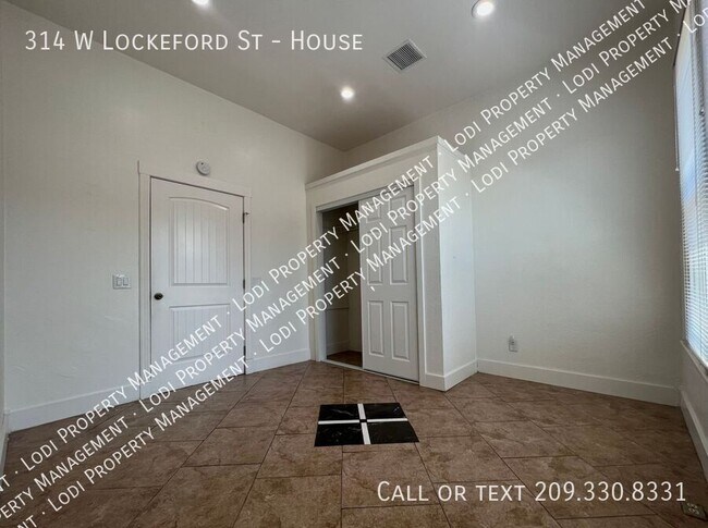 Building Photo - 314 W Lockeford St