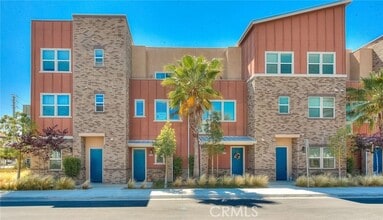 Building Photo - 8872 Maple Ave