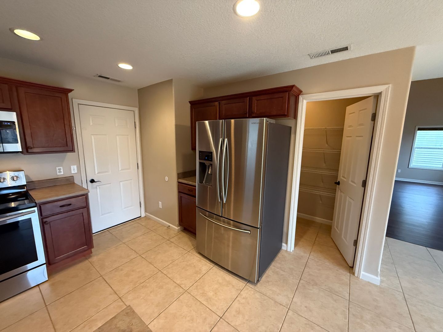 Building Photo - 3929 Stanton Hall Pkwy