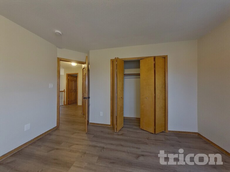 Building Photo - 7910 Camfield Cir