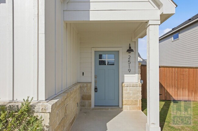 Building Photo - 2519 Rose Archer Ln