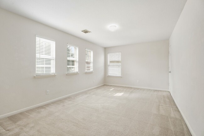 Building Photo - 2606 Midnight Star Cir