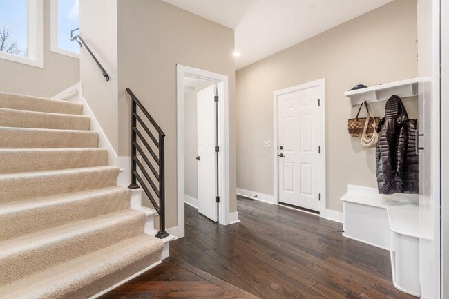 Building Photo - 4602 Sandwich Ct