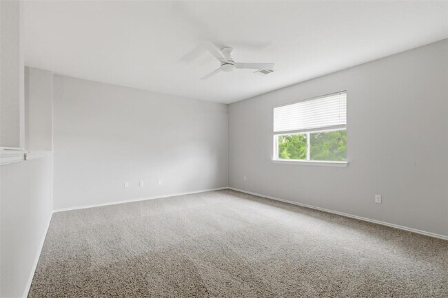 Building Photo - 3901 Whitey Ford Way