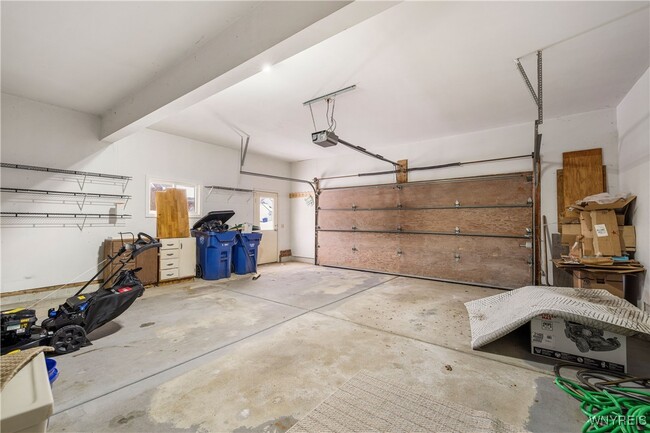 Building Photo - 66 Windsong Ct