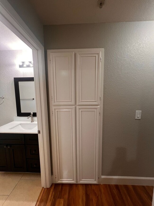 Building Photo - This Is What You’ve Been Searching For. 2 bedroom condo