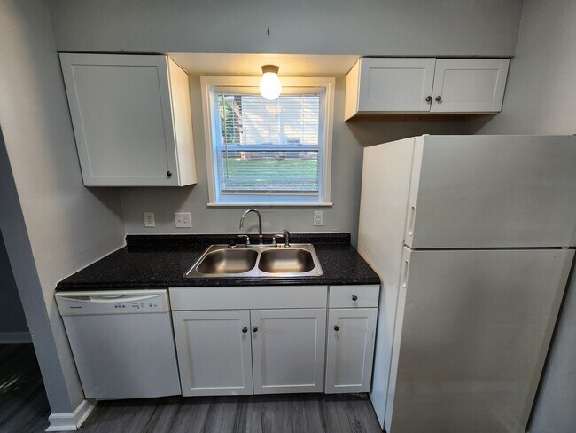 Building Photo - 108 Beatty Downs Rd