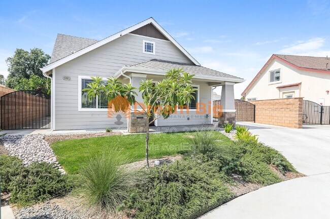 Building Photo - 5167 Peony Ct