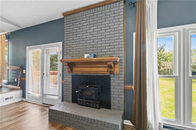Building Photo - 6617 Idlewood Ct
