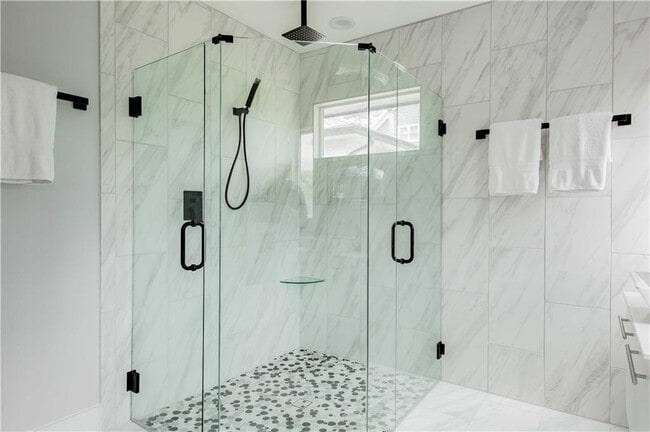 Building Photo - 259 Mellrich Ave NE