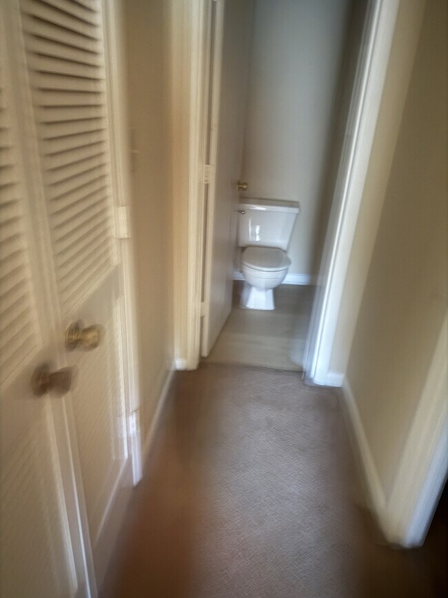 Building Photo - 505 63rd Ave N